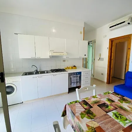 Residenza Europa90 بيت للعطل غالّيبولي